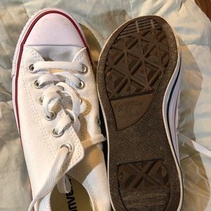 Converse white tennis shoes